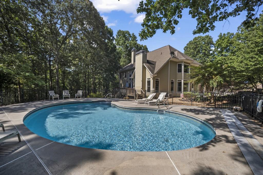 Hawks Farm - Residential