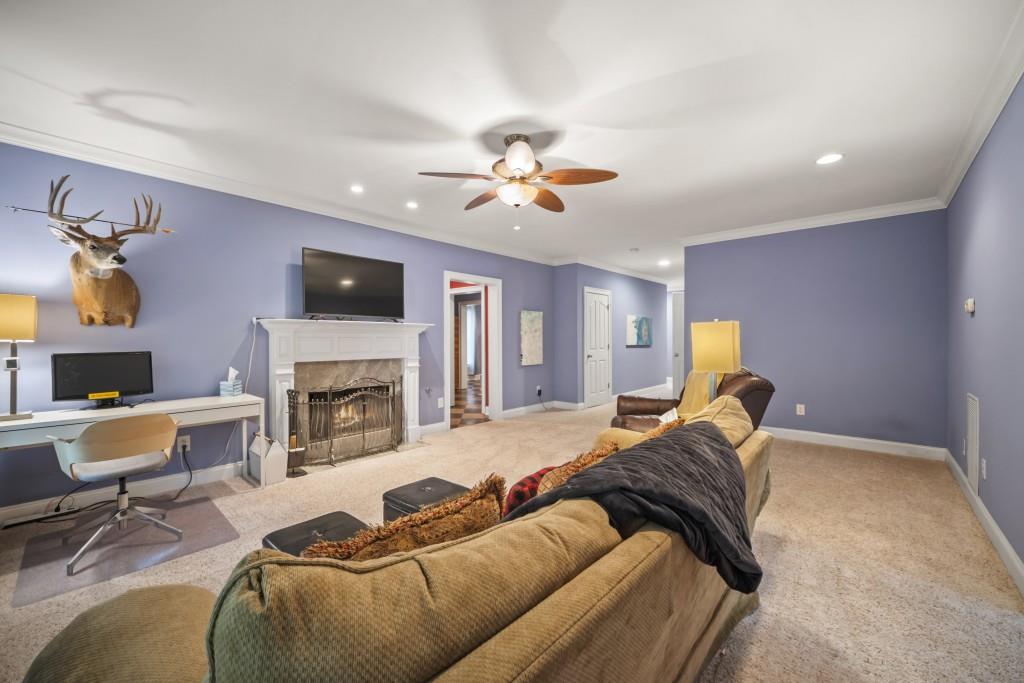 Hawks Farm - Residential