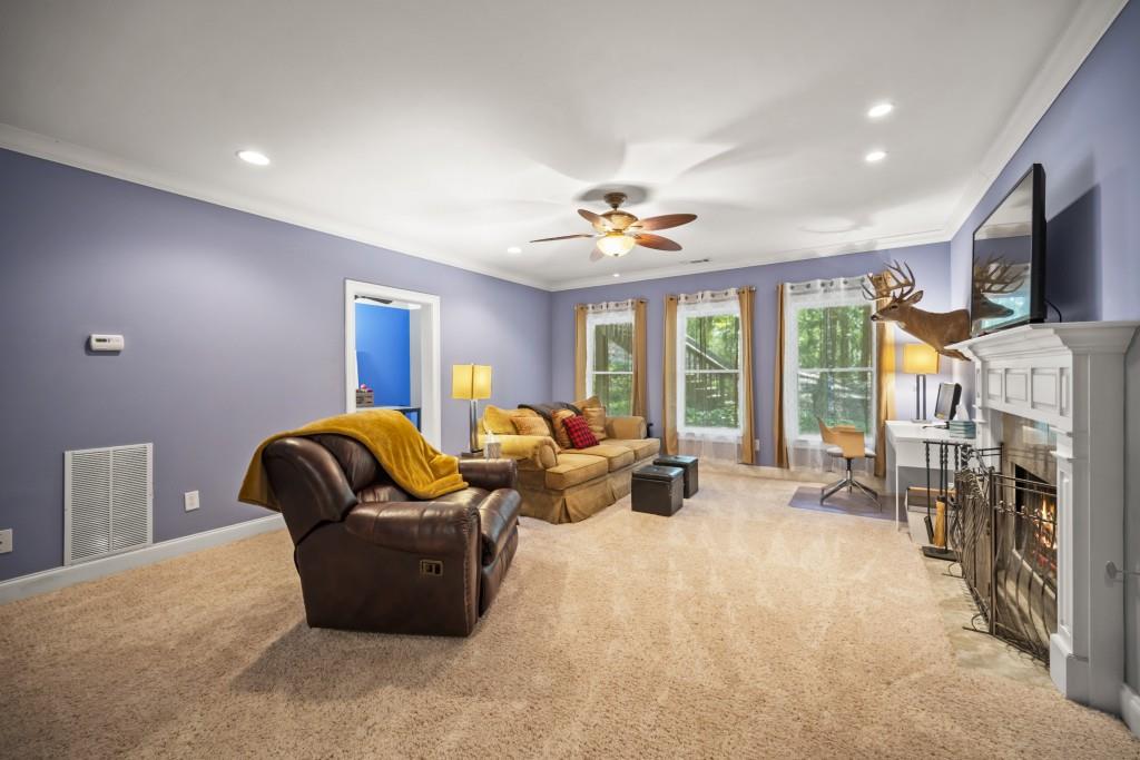 Hawks Farm - Residential