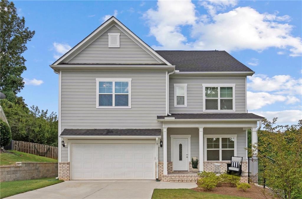 2646 Neighborhood Walk S