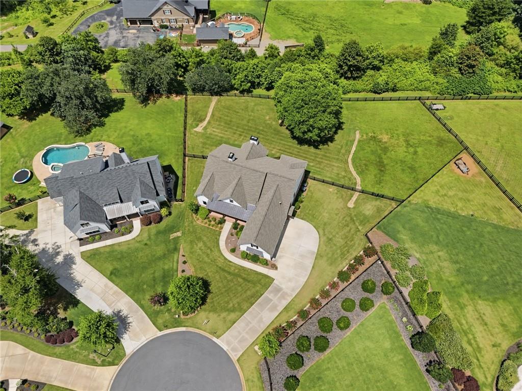 204 Creekstone Court