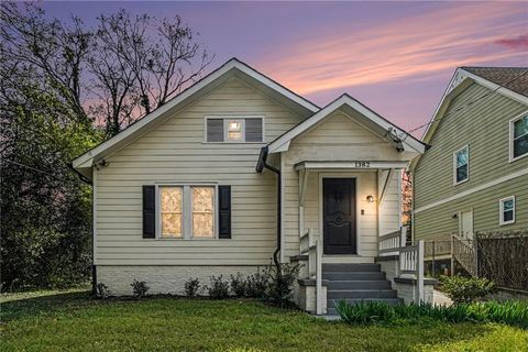 1382 Elizabeth Lane Atlanta GA 30344