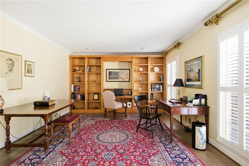 6225 Old Hickory Point