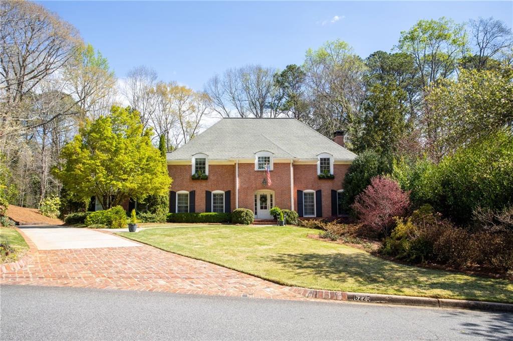 6225 Old Hickory Point