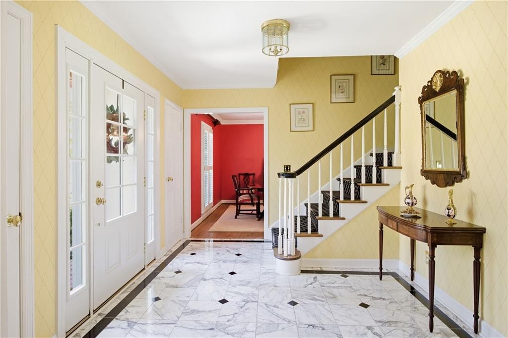 6225 Old Hickory Point