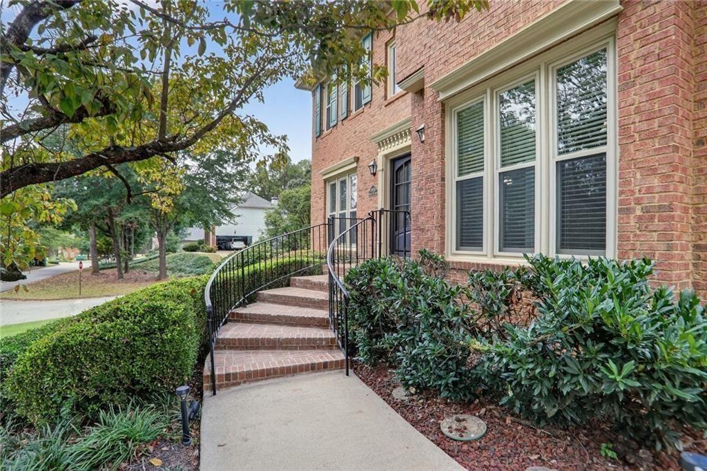 3935 Gallant Fox Court