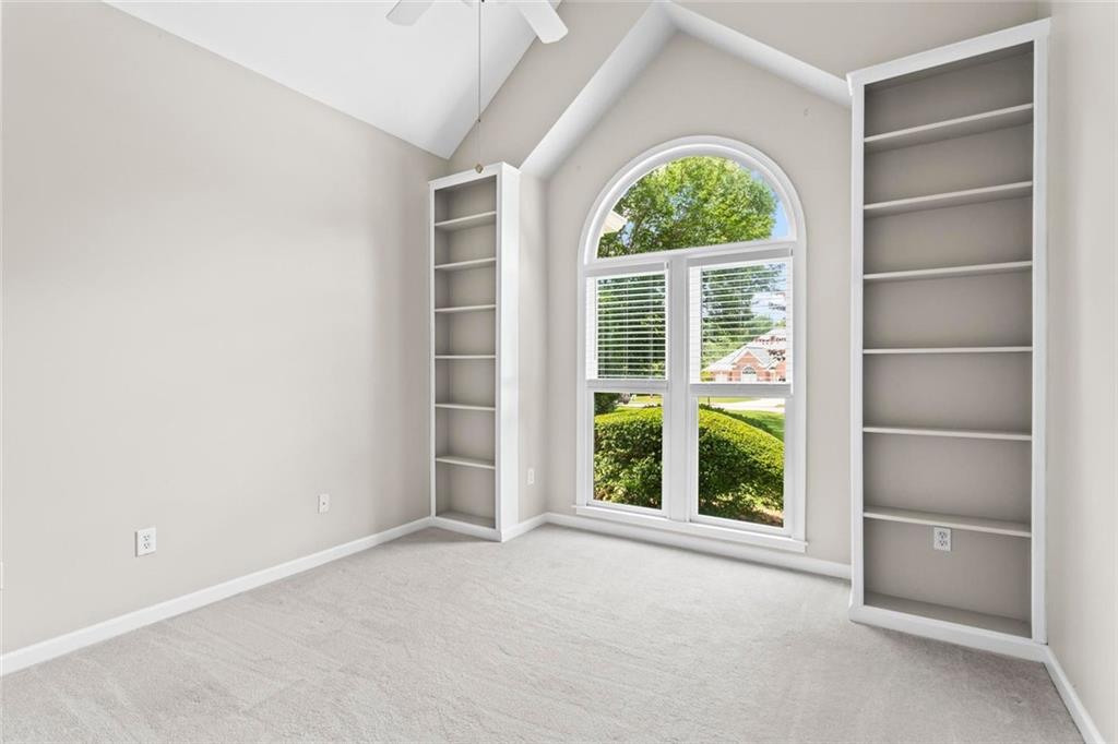 WINDWARD - Residential