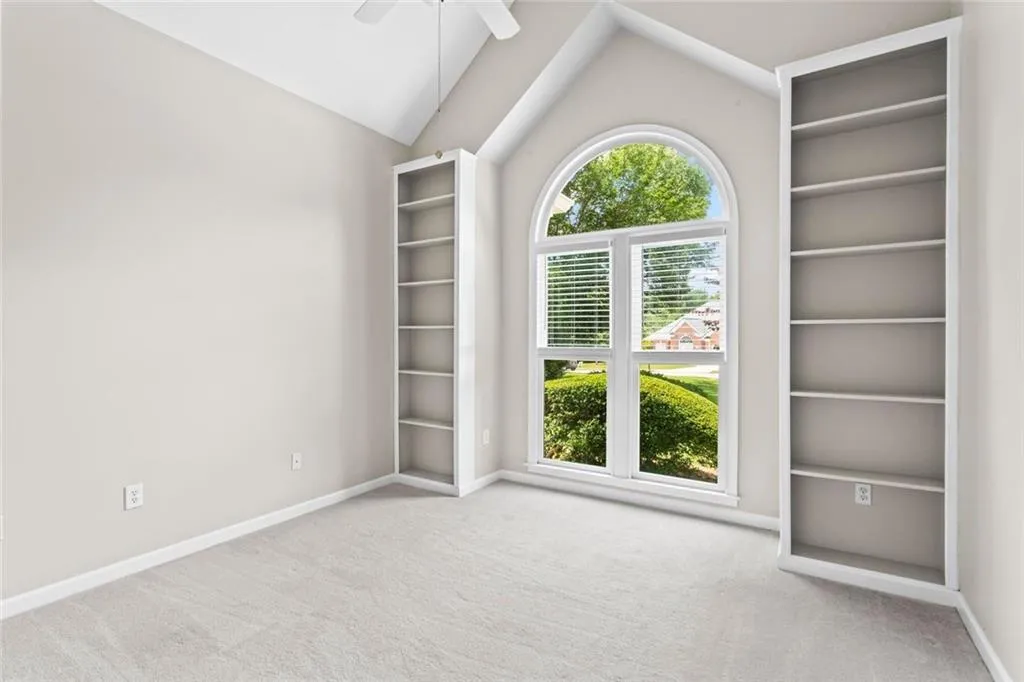 Alpharetta, Georgia 30005, United States, 3 Bedrooms Bedrooms, ,2 BathroomsBathrooms,Residential,Active,149276