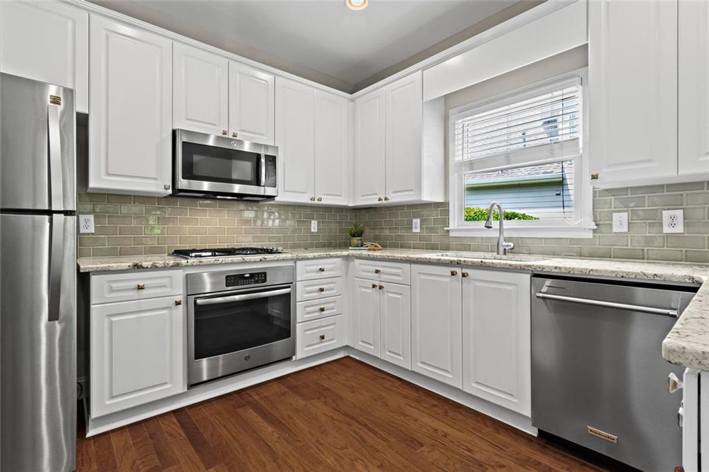WINDWARD - Residential