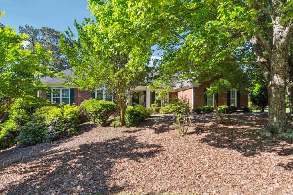 1820 Habersham Gate Drive, Cumming, Georgia image 2