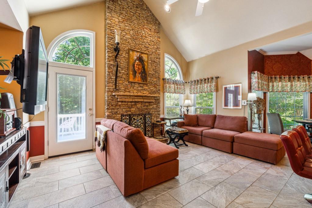 1820 Habersham Gate Drive, Cumming, Georgia image 15