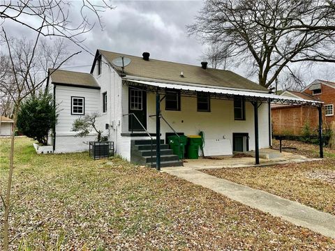 A home in Forest Park