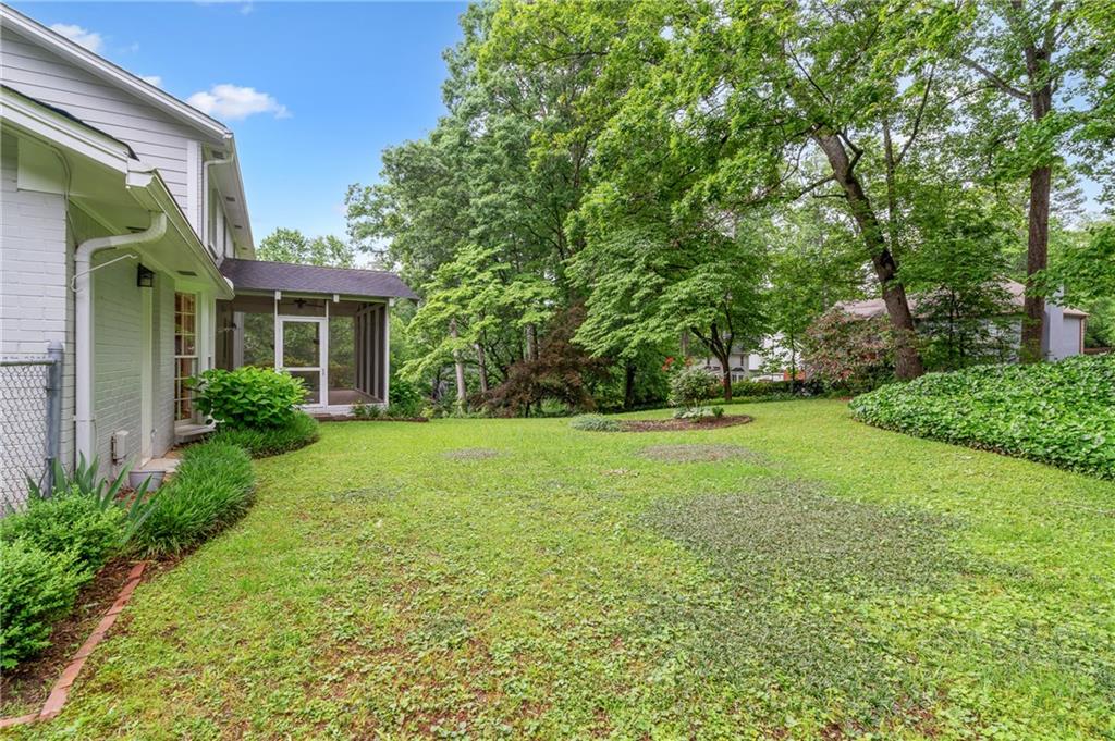 870 Richmond Hill Drive, Marietta, Georgia image 38