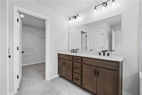 5669 Tillman Way Powder Springs GA 30127