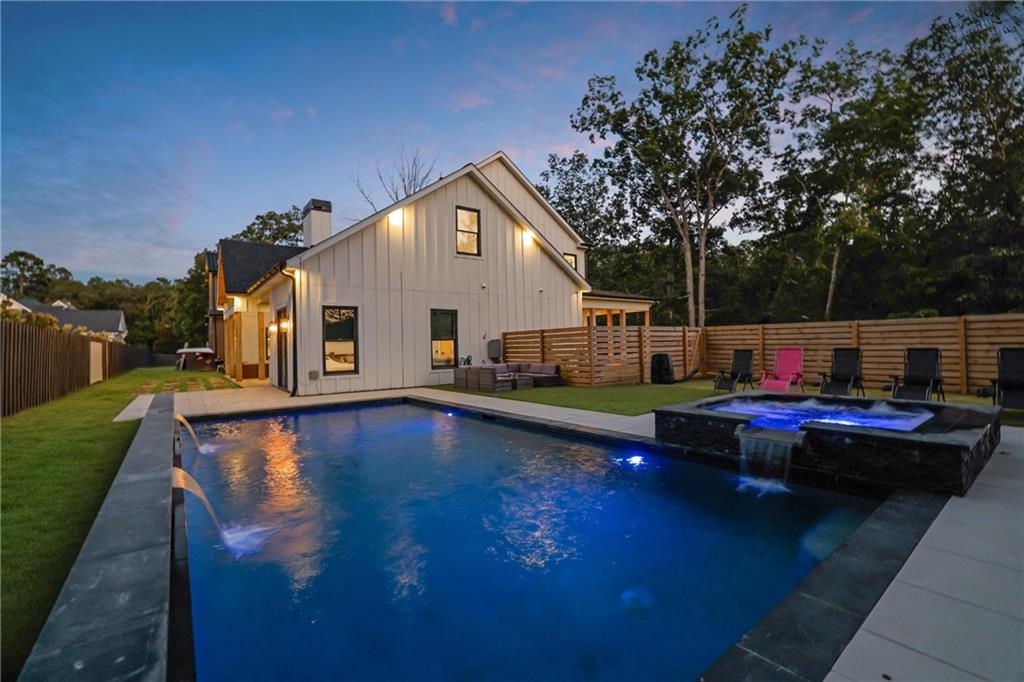 5525 Hubbard Town Road