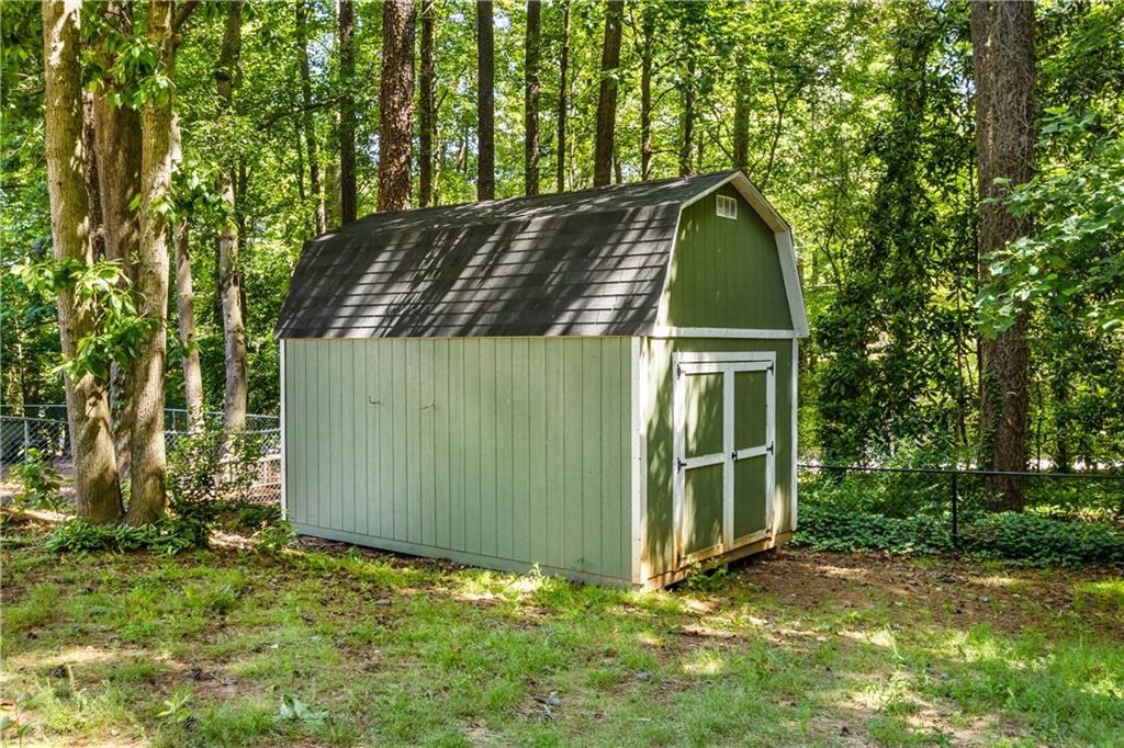 1027 Spring Mill Drive, Lilburn, Georgia image 42
