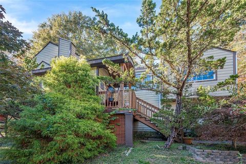 3967 Fairington Drive Marietta GA 30066