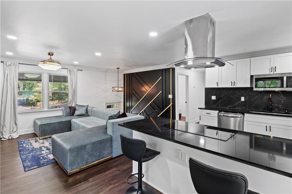2200 Kenney Court