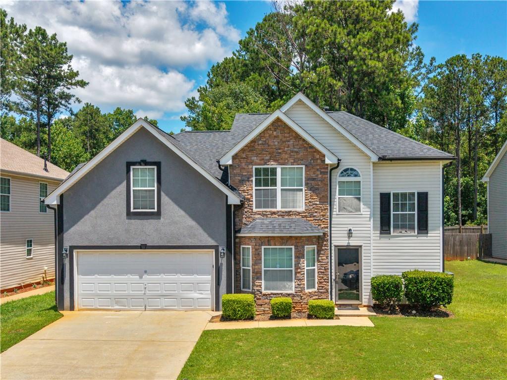 Photo 1 of 52 — 1132 Oak Hollow Lane, Hampton, GA 30228
