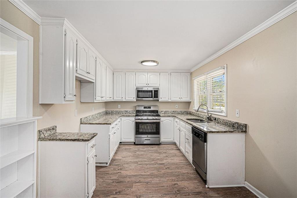10164 Sunny Drive, Covington, Georgia image 4