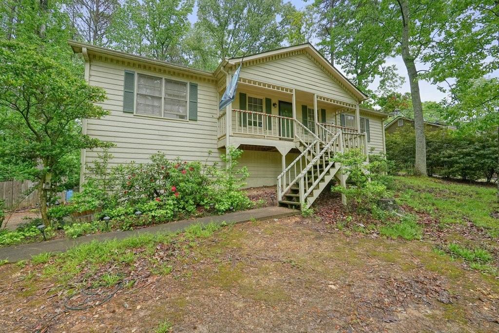 408 Walnut Drive, Woodstock, Georgia image 1