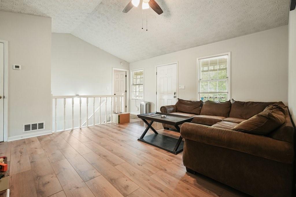 408 Walnut Drive, Woodstock, Georgia image 6