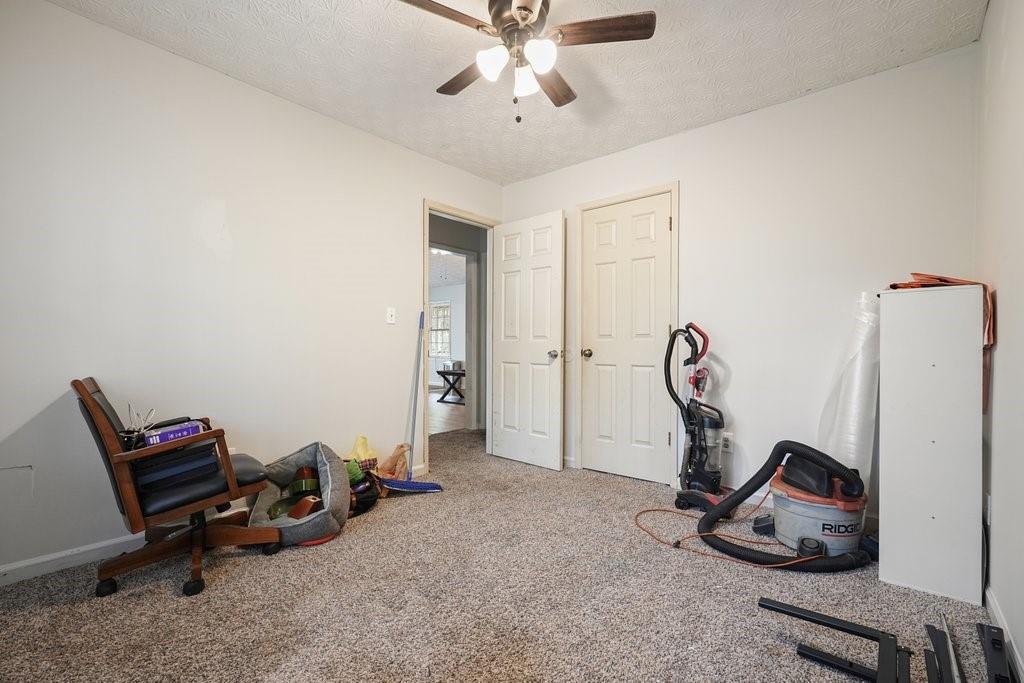 408 Walnut Drive, Woodstock, Georgia image 13