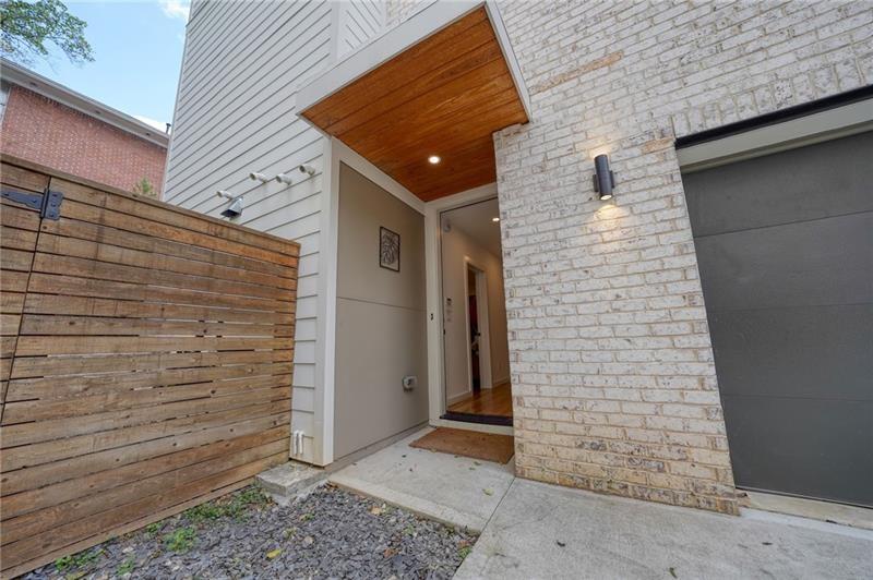 829 Barnett Street