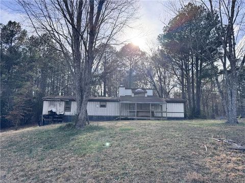 Homes For Sale - 80 Pine Needle Trail<br/> Cartersville, GA 30121