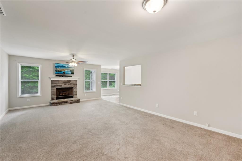 1069 Navaho Trail, Monroe, Georgia image 4