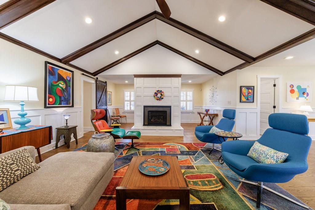 180 Saddle Creek Drive, Roswell, Georgia image 7