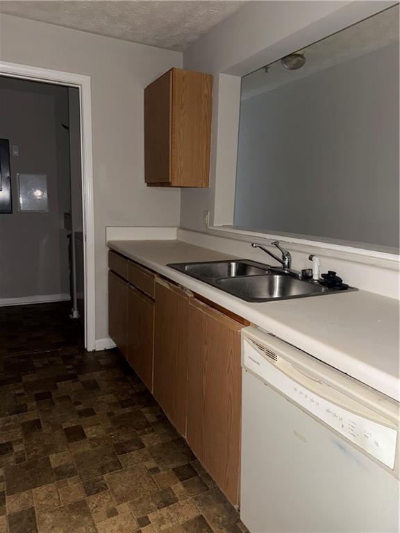 Fairington Park Condo - Residential