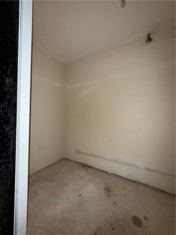 Fairington Park Condo - Residential