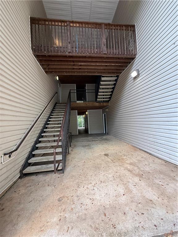 Fairington Park Condo - Residential