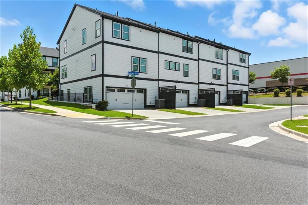 Ridgewalk Landing - Residential