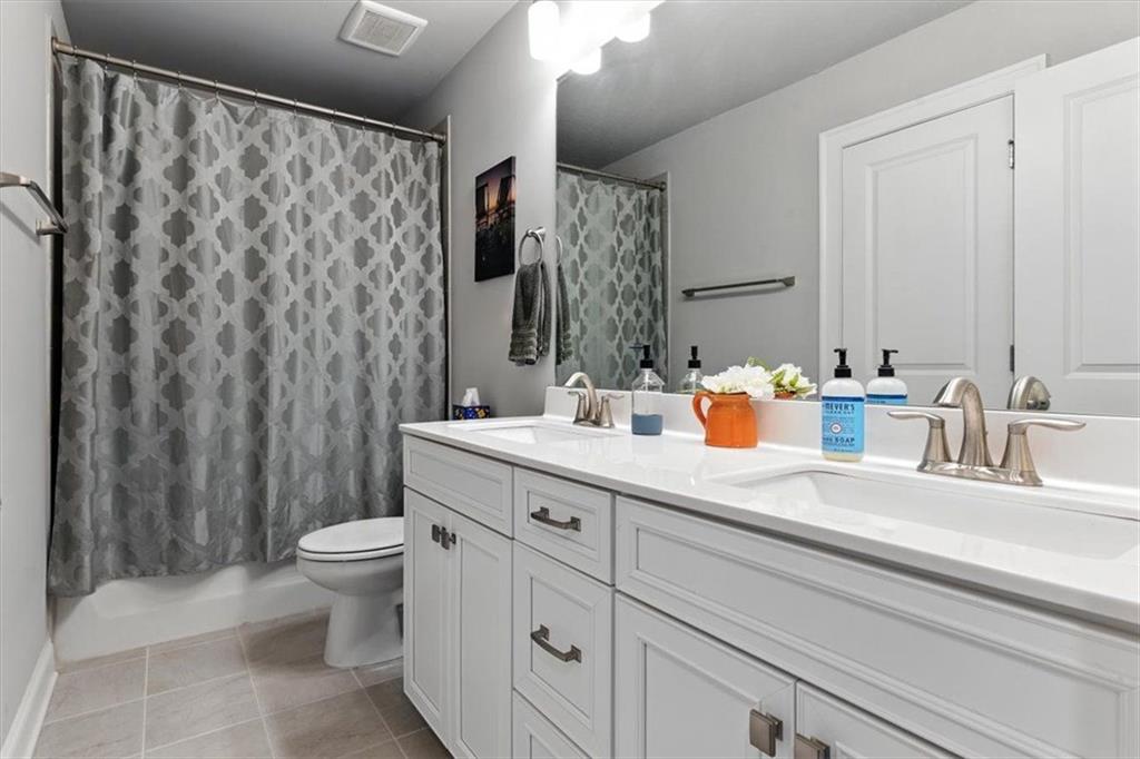 Ridgewalk Landing - Residential