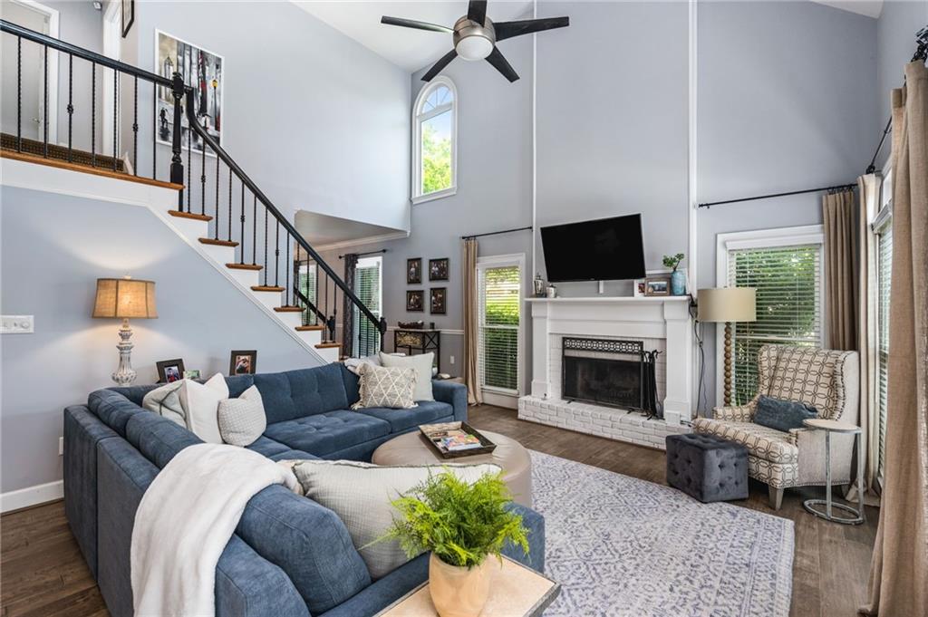4503 Dobbs Crossing