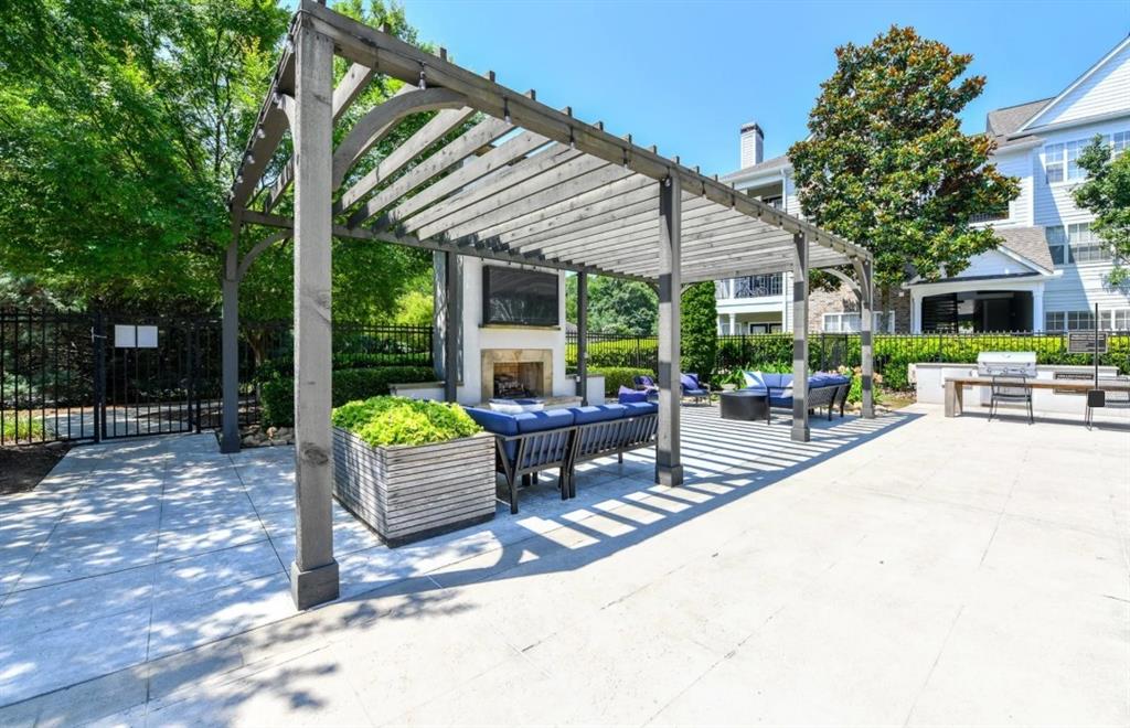 Avana North Point - Residential Lease