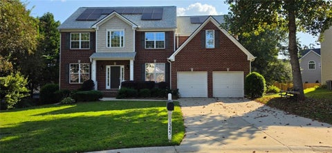 Homes For Rent - 1345 Skymist Way<br/> Cumming, GA 30040