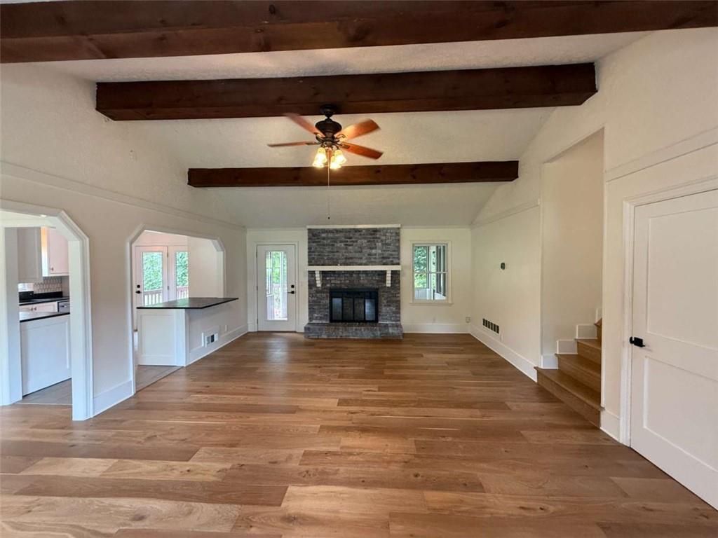 303 Council Bluff