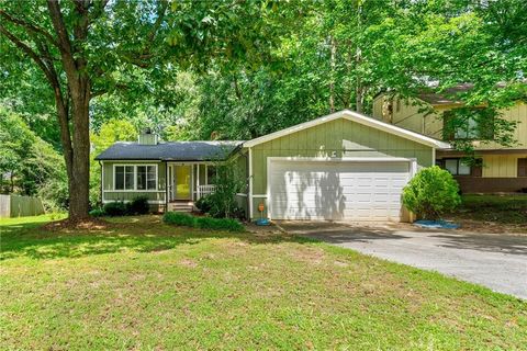 Photo of 921 HEMINGWAY Road, Stone Mountain, GA 30088 (MLS # 7646112)