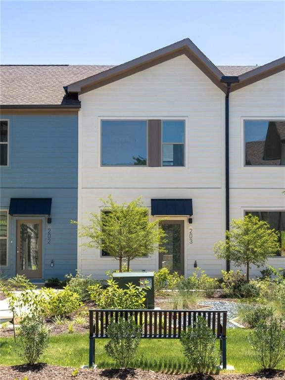 1070 Dill Avenue 305