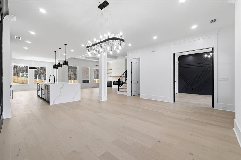 2196 OLD FOUNTAIN Road