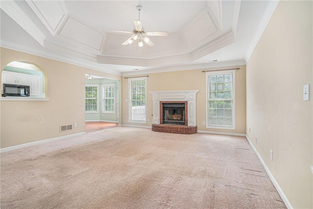 206 Towler Drive, Loganville, Georgia image 4