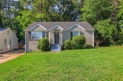 Photo of 1954 Wildwood Drive, Decatur, GA 30032 (MLS # 7769232)