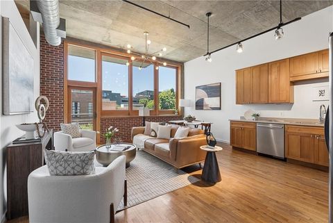 Condo For Sale - 660 Glen Iris Drive #305<br/> Atlanta, GA 30308