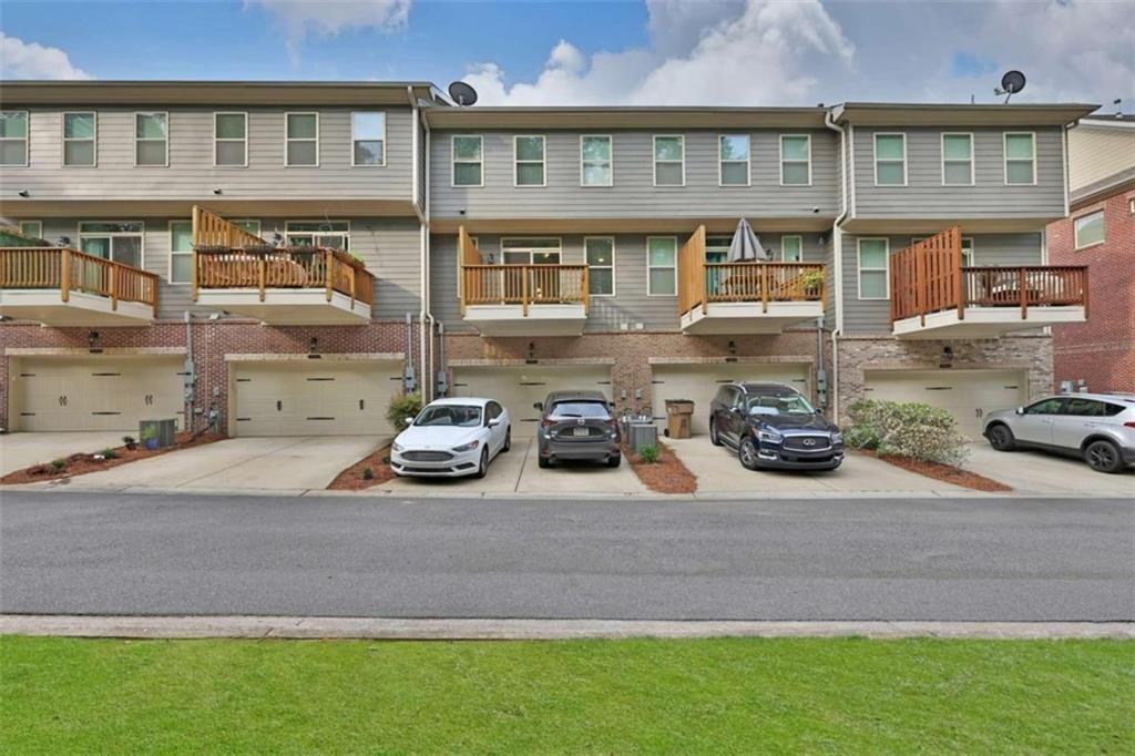 7850 Willoughby Court, Alpharetta, Georgia image 2