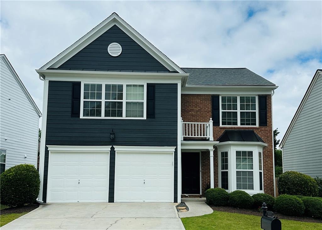 This move-in ready 3-bedroom, 2.5-bath home is tucked near a quiet cul-de-sac in one of Woodstock’s most desirable neighborhoods, offering a great blend of comfort, function, and community living.
Step inside to find an open-concept kitchen and living area, perfect for everyday living and entertaining. The spacious primary suite features a large walk-in closet, along with a private bath that includes a separate tub and shower. The two secondary bedrooms share a full hall bathroom, making it a great setup for family or guests.
A large laundry room on the main level adds convenience, along with a half bath for guests. Outside, the fenced-in backyard offers a safe and private space—ideal for kids, pets, or relaxing outdoors.
Enjoy neighborhood amenities including two pools (one resort-style), tennis, basketball, volleyball, a playground, clubhouse, and walking trails—all just minutes from downtown Woodstock’s shops, restaurants, and parks.