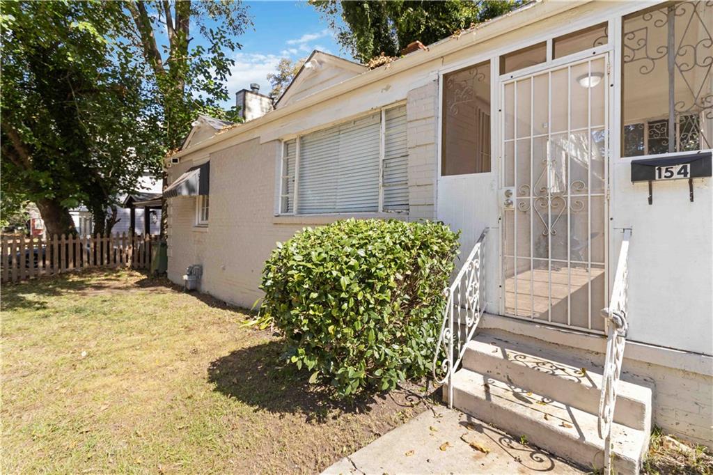 154 Lawton Street SW