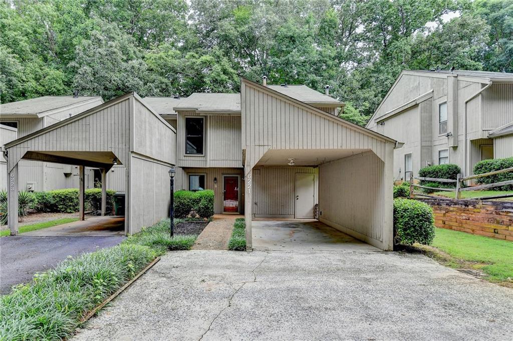 6221 Willow Run Road